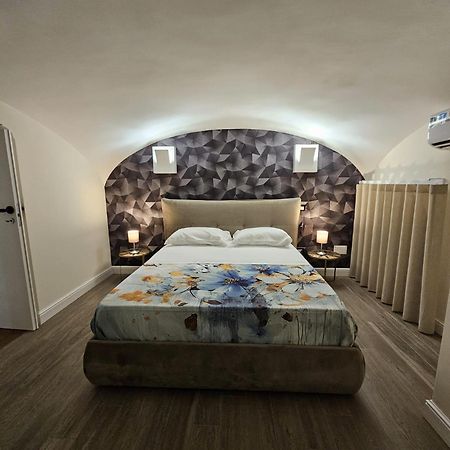 Bed and Breakfast Napoli The Charme Exterior foto